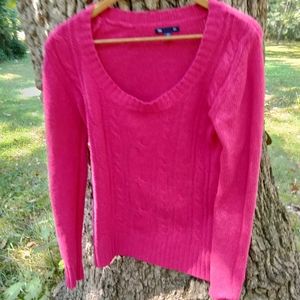 ⬇️Price Drop!⬇️GAP Sweater in size S